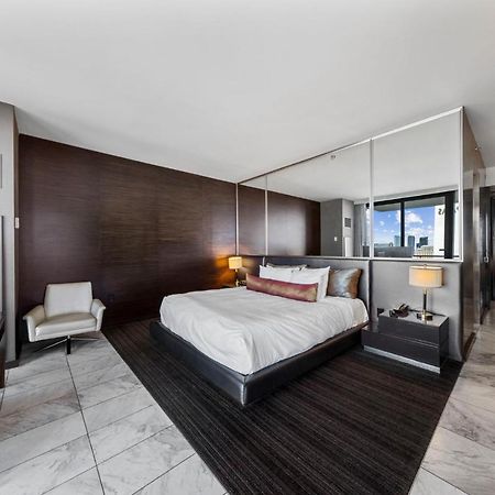 Huge Modern Luxury 17 Floor Panoramic Corner Suite With Open Balcony Лас-Вегас Екстер'єр фото